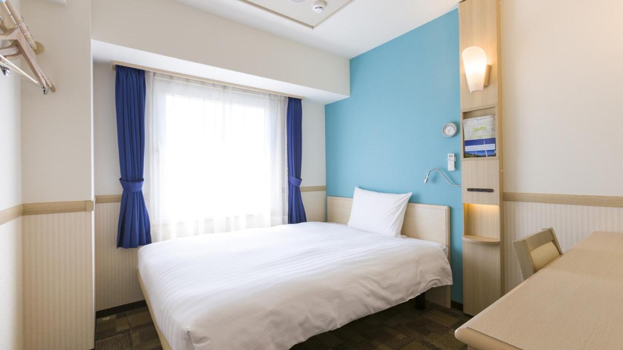 Toyoko Inn Ebina Eki Higashi Guchi Εξωτερικό φωτογραφία