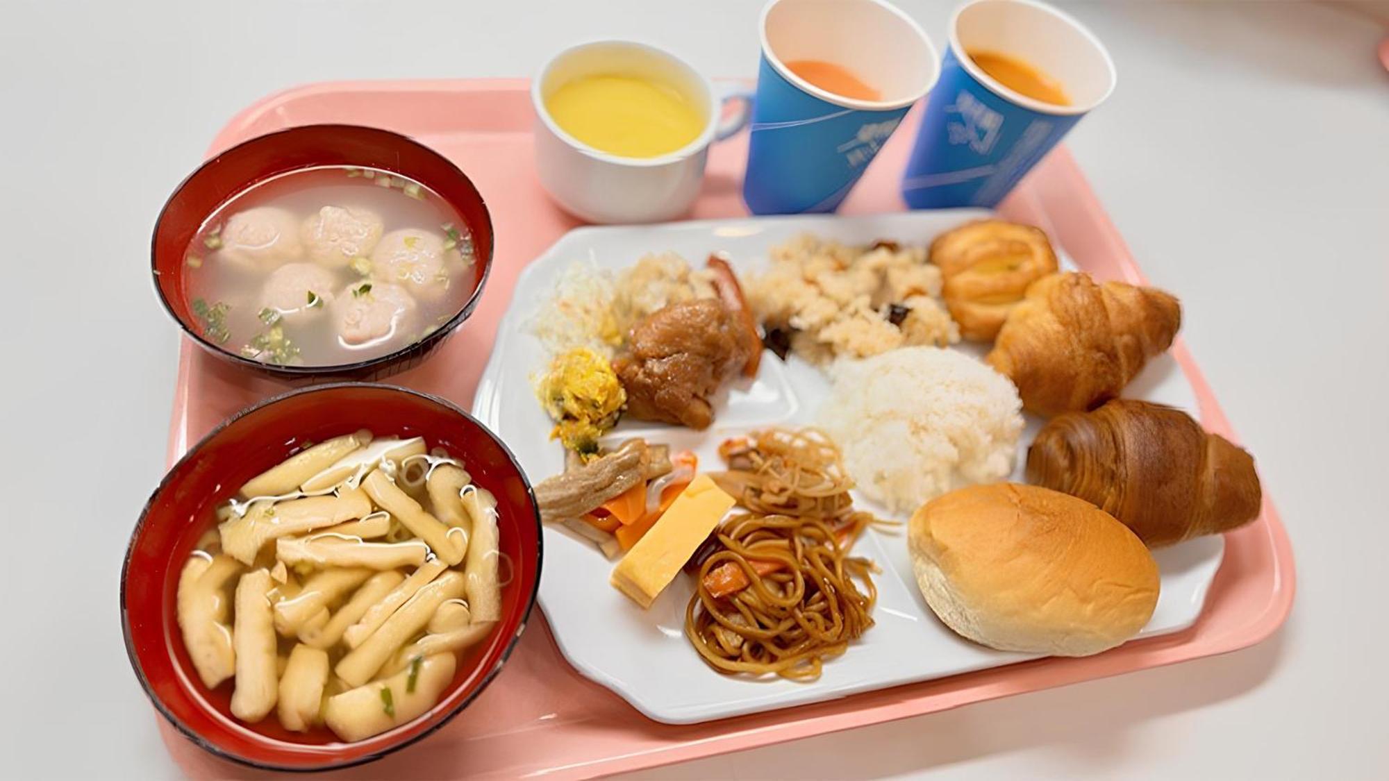 Toyoko Inn Ebina Eki Higashi Guchi Εξωτερικό φωτογραφία